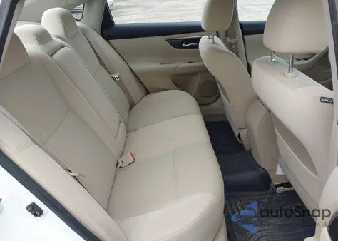 2014 Nissan Altima 2.5 S из США, поврежденный, VIN 1N4AL3AP3EC135512